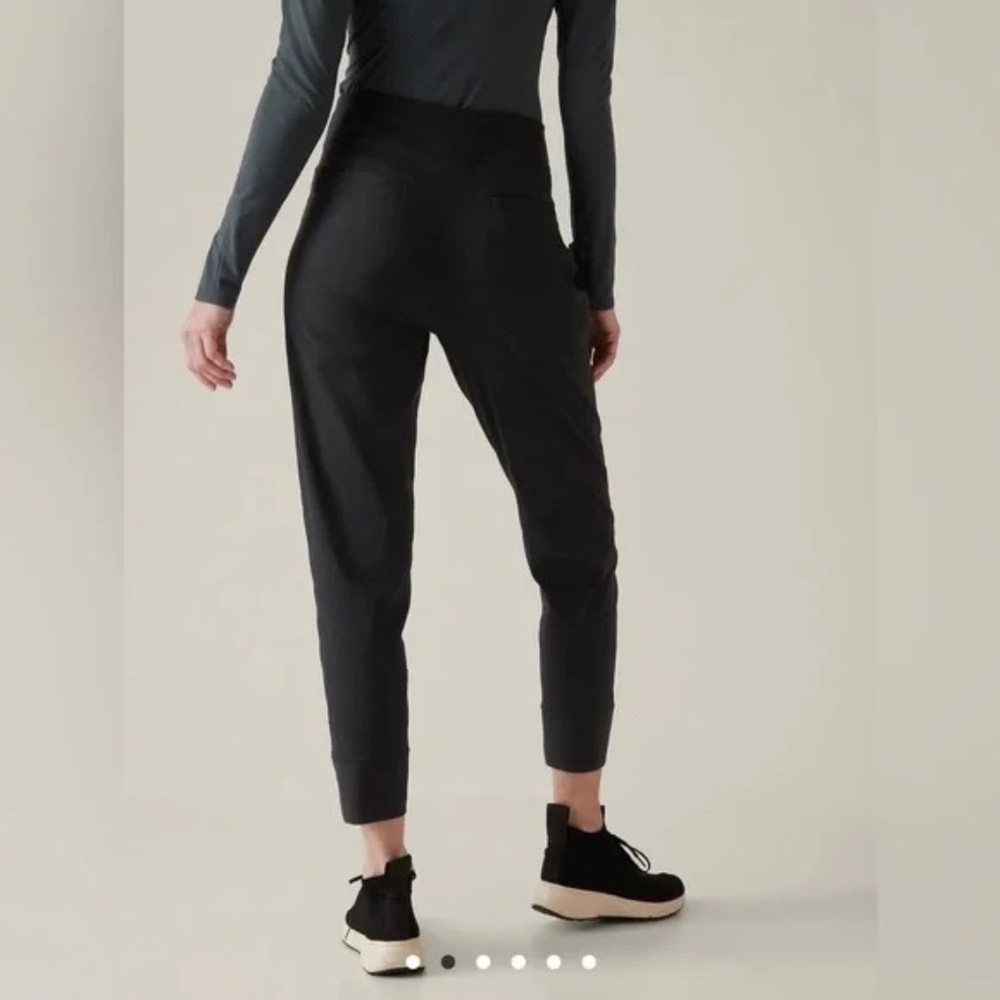 NWT Athleta Trekkie North Jogger // Black #533655 - Picture 2 of 5